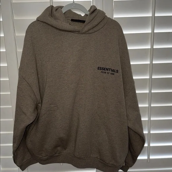 Essentials FEAR OF GOD ✨ Gray Hoodie NWT ⚡️Free Shipping! - Picture 2 of 5